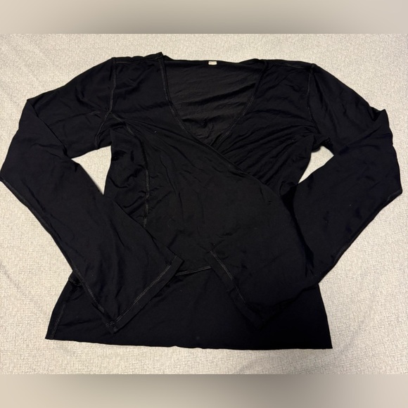 Lululemon Size 6 Women Top Bundle Tank Long Sleeve Lot - Picture 2 of 12